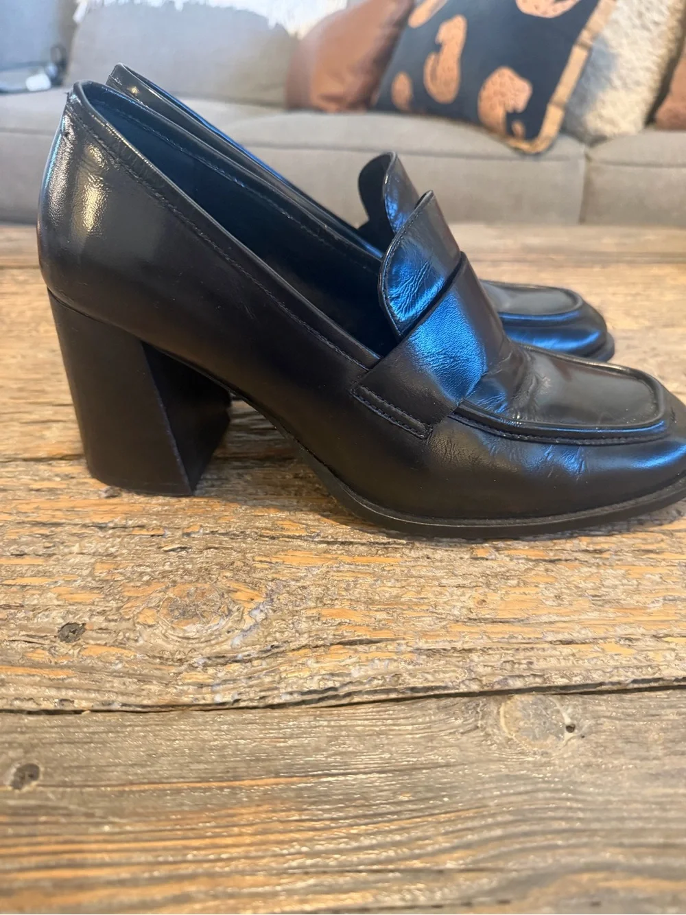 Seychelles Black block heeled loafer - Sz 10